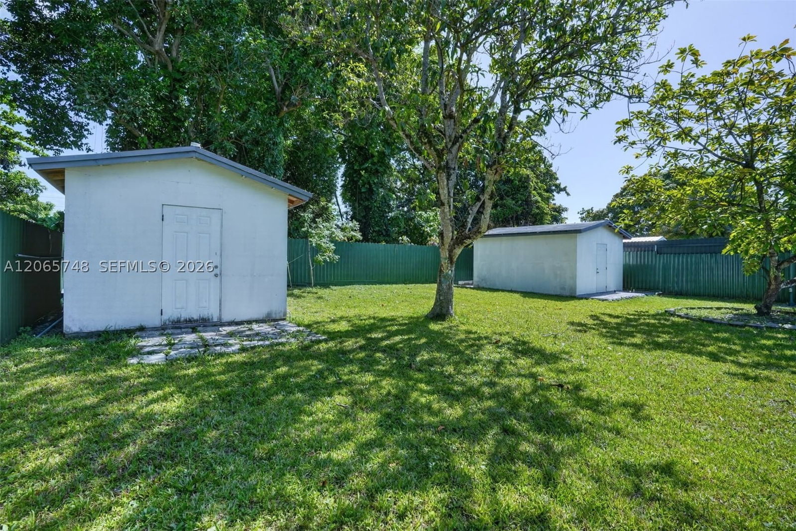Real estate property located at 6010 19 ST, Miami-dade, Tamiami Acres Plan 1, Miami, FL