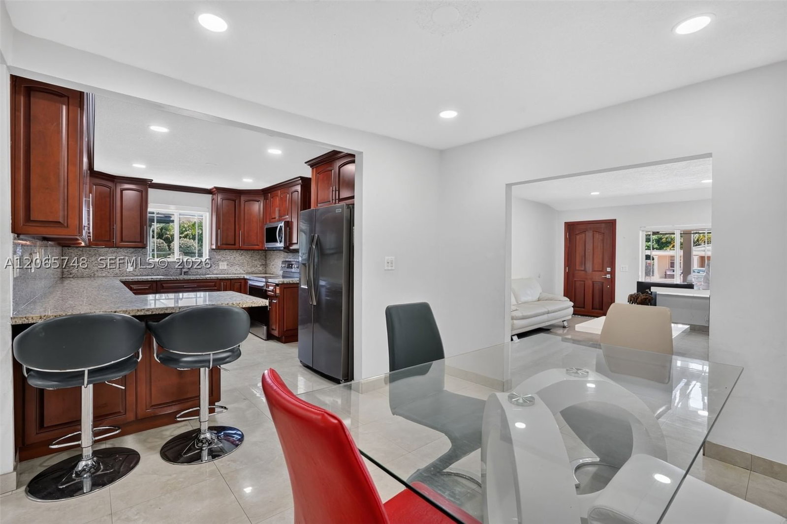 Real estate property located at 6010 19 ST, Miami-dade, Tamiami Acres Plan 1, Miami, FL