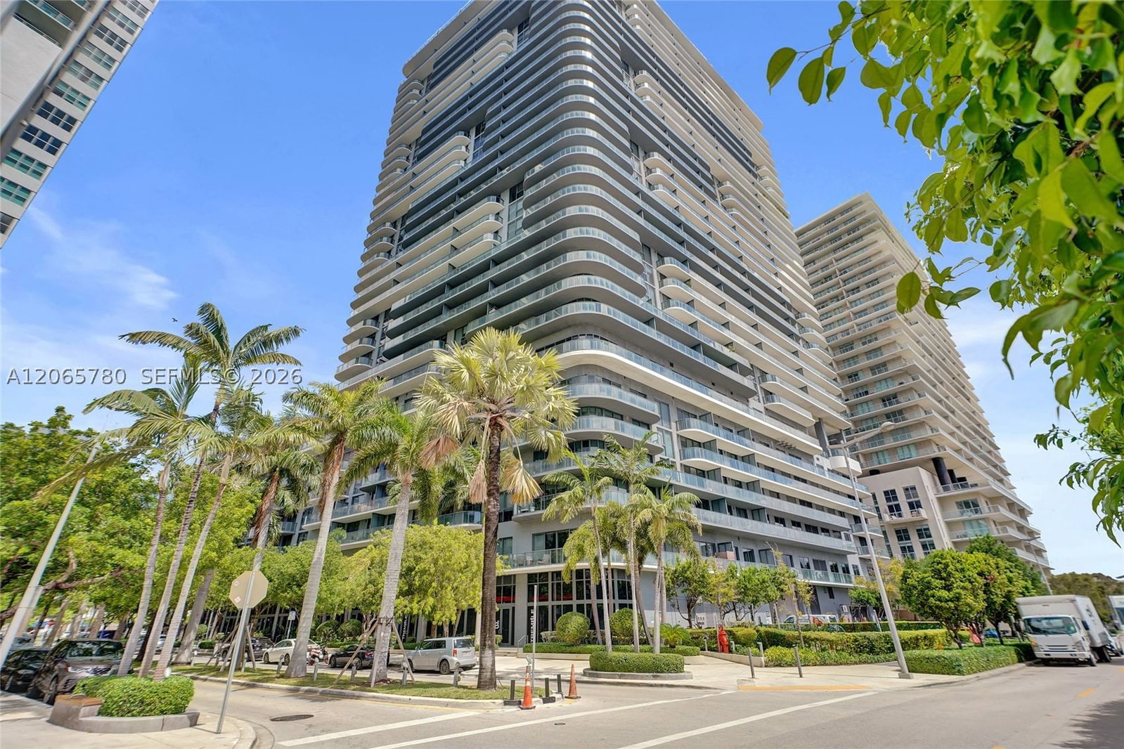 Real estate property located at 121 34th St #2705, Miami-dade, 3401 Midtown Condo, Miami, FL