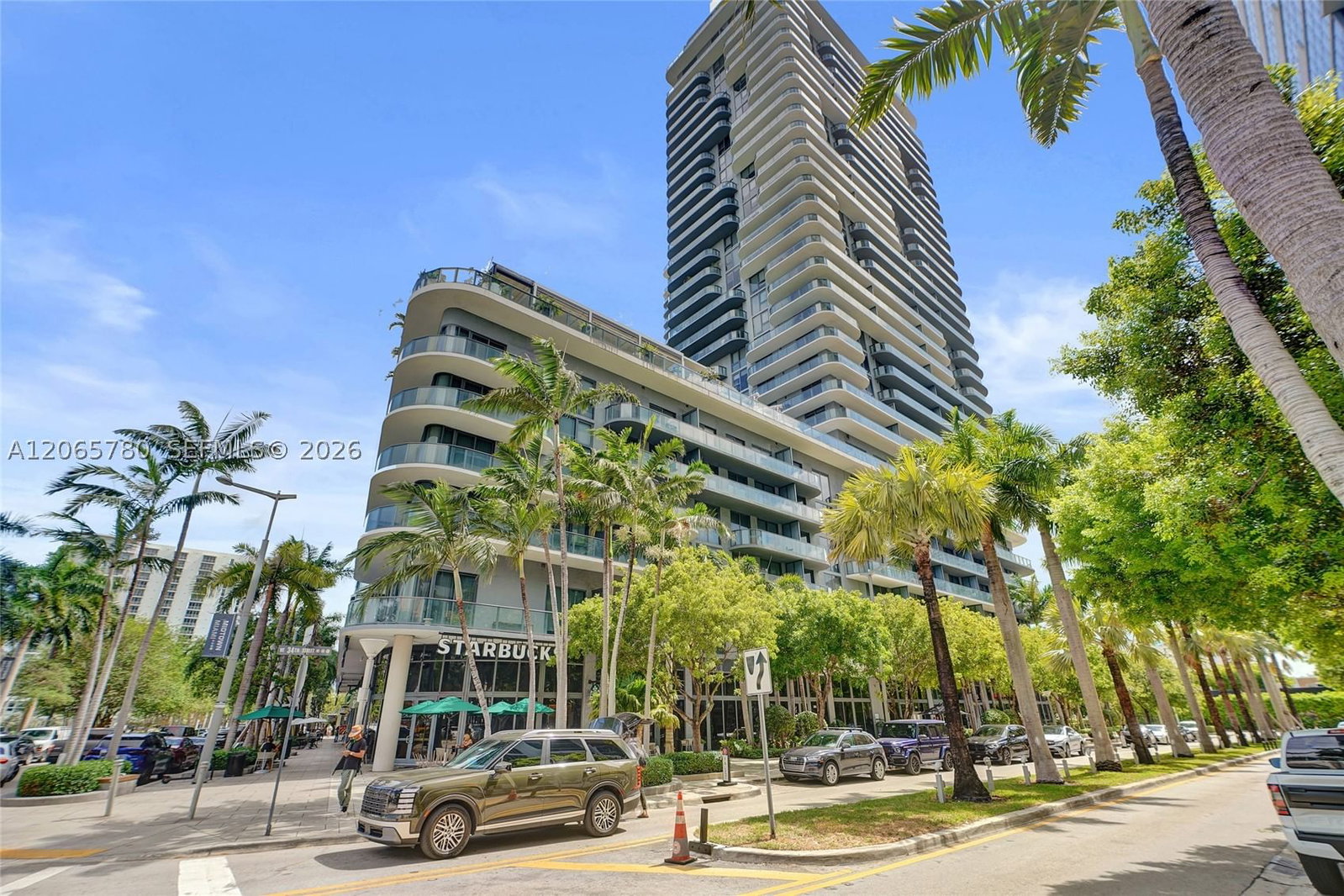 Real estate property located at 121 34th St #2705, Miami-dade, 3401 Midtown Condo, Miami, FL