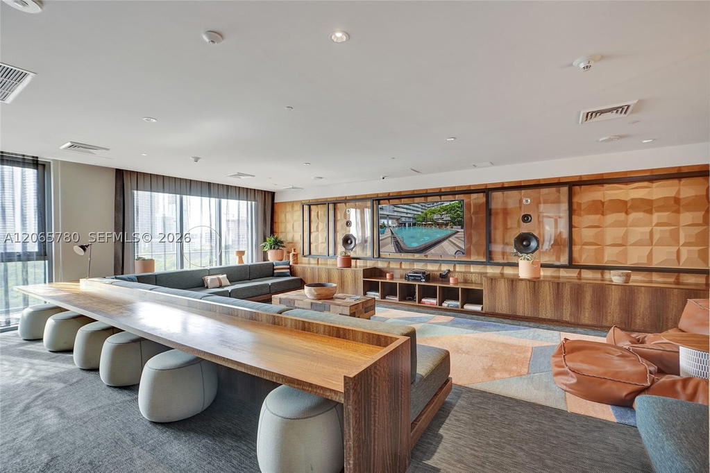 Real estate property located at 121 34th St #2705, Miami-dade, 3401 Midtown Condo, Miami, FL
