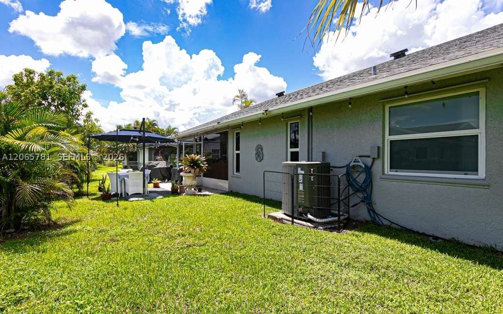 Real estate property located at 7112 107th Ave, Broward, Westwood Community 7, Tamarac, FL