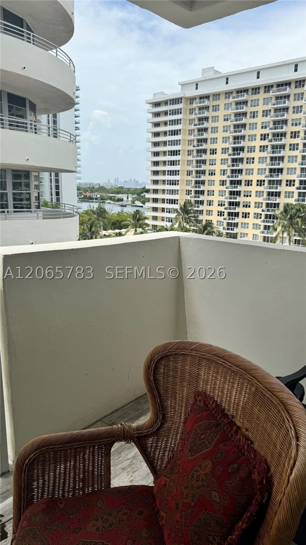 Real estate property located at 5601 Collins Ave #714, Miami-dade, The Pavilion Condo, Miami Beach, FL