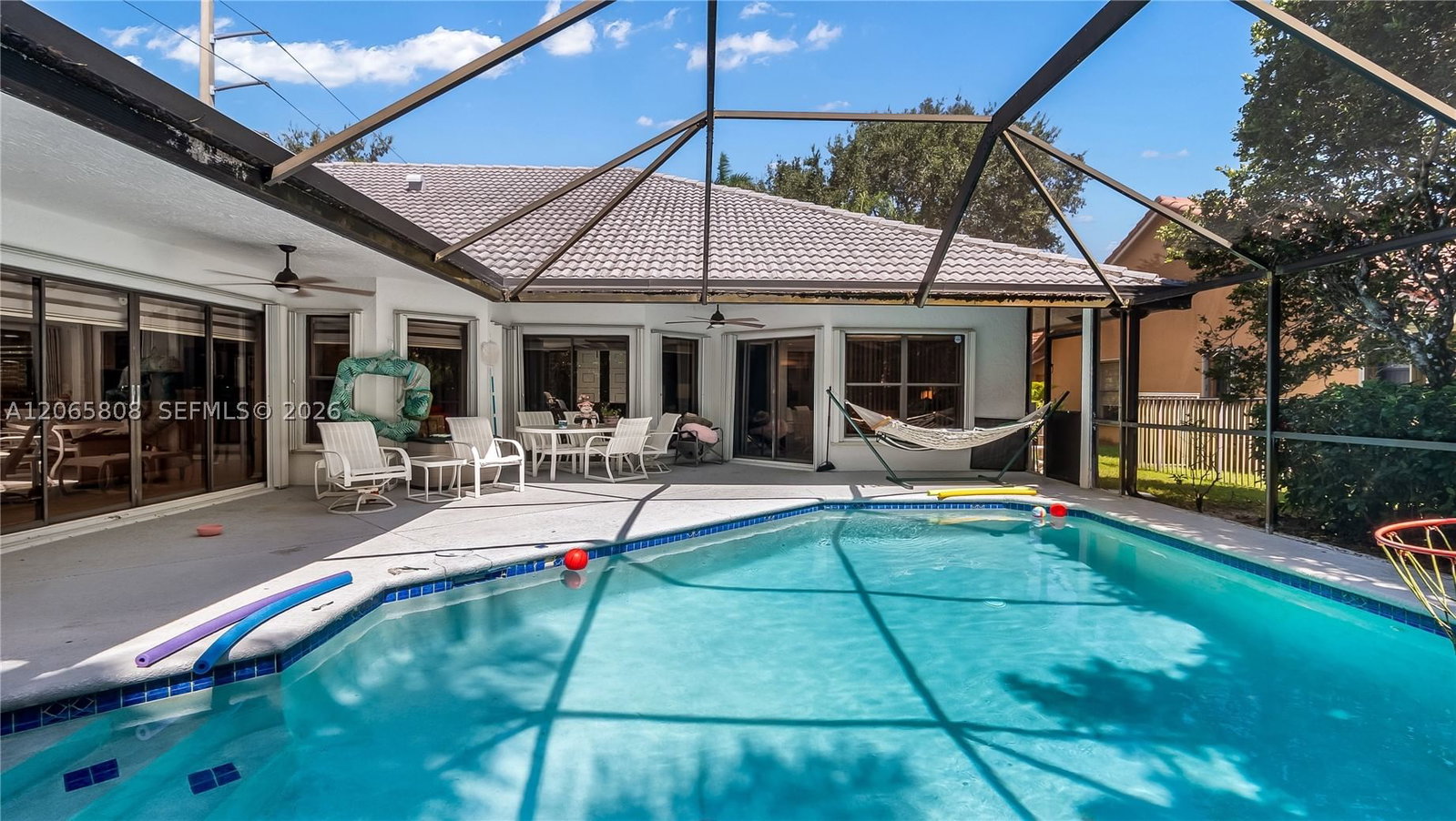 Real estate property located at 1097 Smoke Tree Ct, Broward, Country Isles, Weston, FL