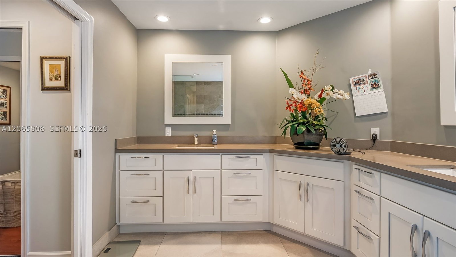 Real estate property located at 1097 Smoke Tree Ct, Broward, Country Isles, Weston, FL
