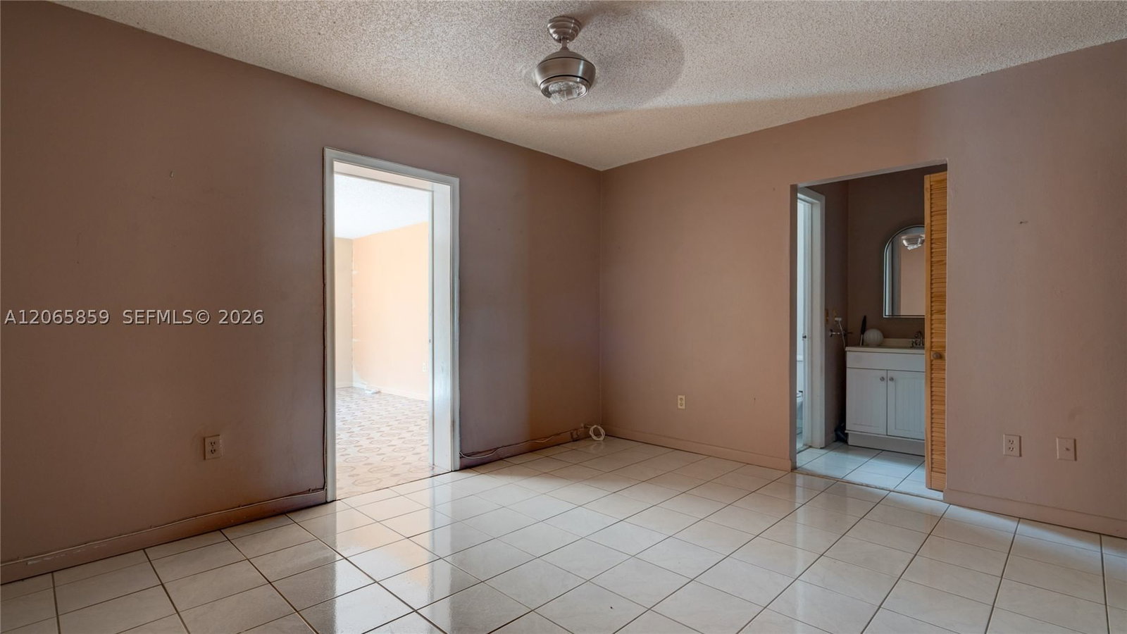 Real estate property located at 10710 32nd St, Miami-dade, Bello Monte Estates, Miami, FL