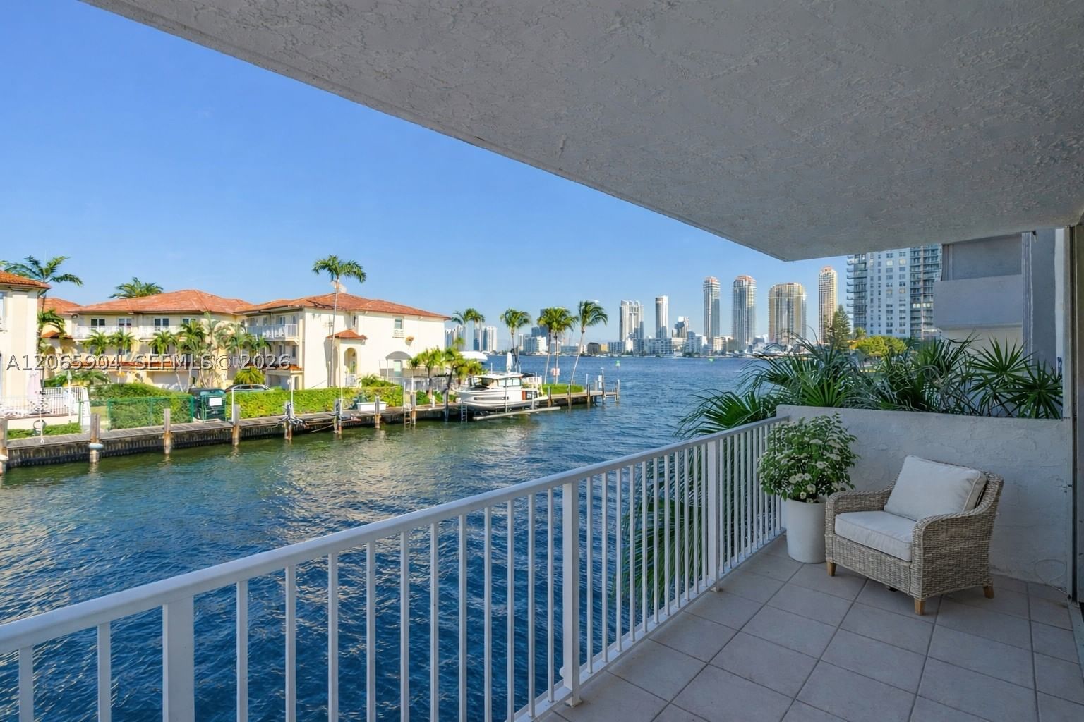 Real estate property located at 4000 170th St #200, Miami-dade, Eden Point North Condo, North Miami Beach, FL