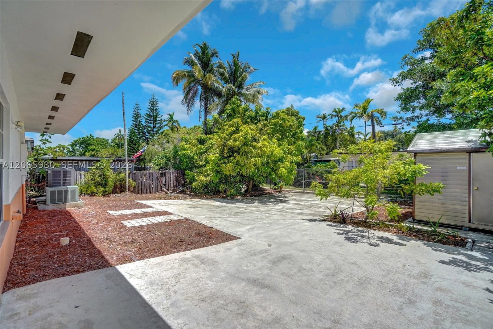 Real estate property located at 25 Ludlam Dr, Miami-dade, Rev Of Rev Fec Addn Hiale, Miami Springs, FL