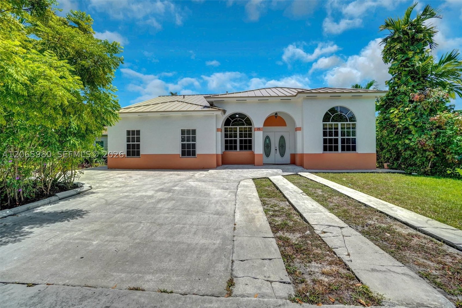 Real estate property located at 25 Ludlam Dr, Miami-dade, Rev Of Rev Fec Addn Hiale, Miami Springs, FL