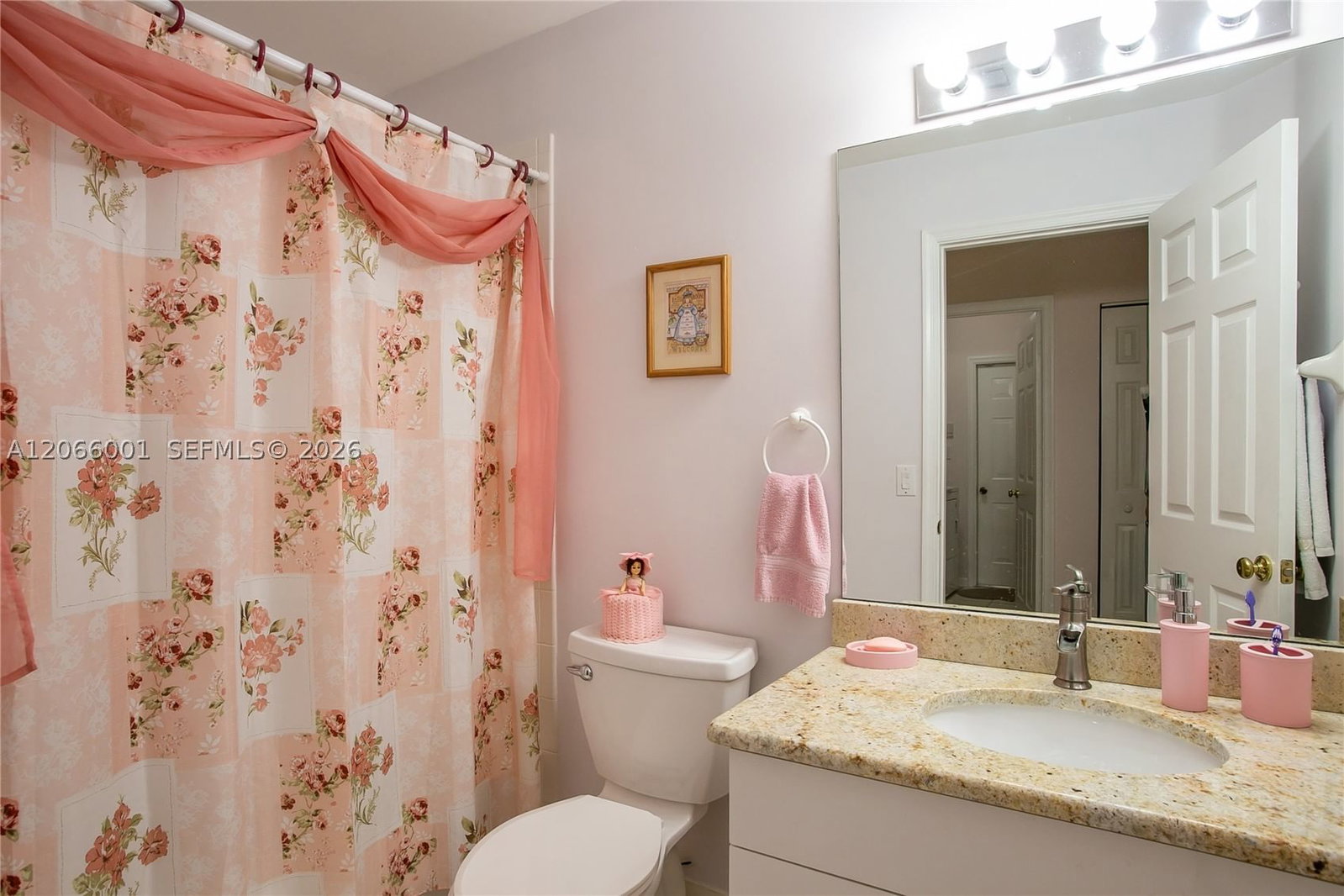 Real estate property located at 474 205th Ave, Broward, Crystal Pointe, Pembroke Pines, FL
