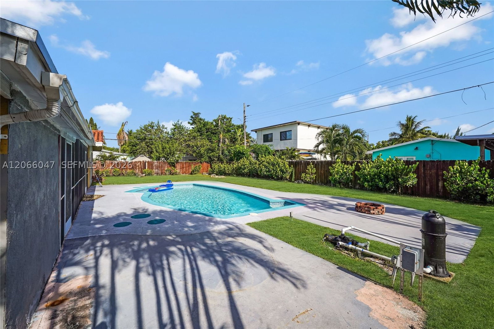 Real estate property located at 912 9th Ct, Broward, Pine Crest Amended Plat, Pompano Beach, FL