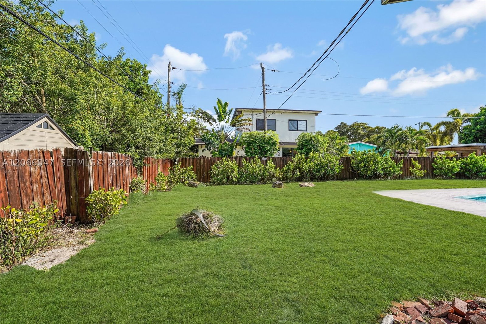 Real estate property located at 912 9th Ct, Broward, Pine Crest Amended Plat, Pompano Beach, FL