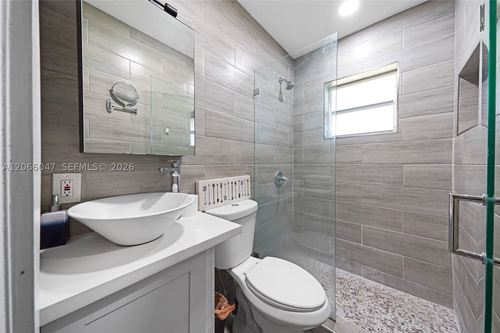 Real estate property located at 912 9th Ct, Broward, Pine Crest Amended Plat, Pompano Beach, FL