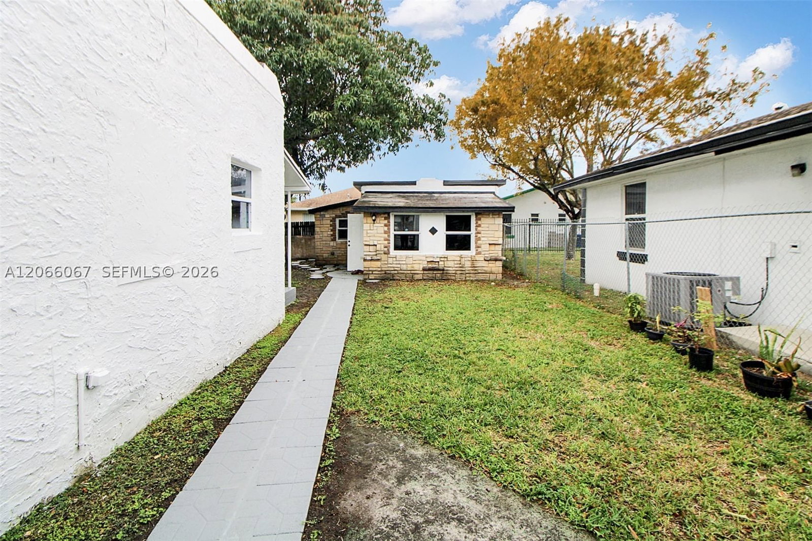 Real estate property located at 7770 9th Ave, Miami-dade, Ohio Park, Miami, FL