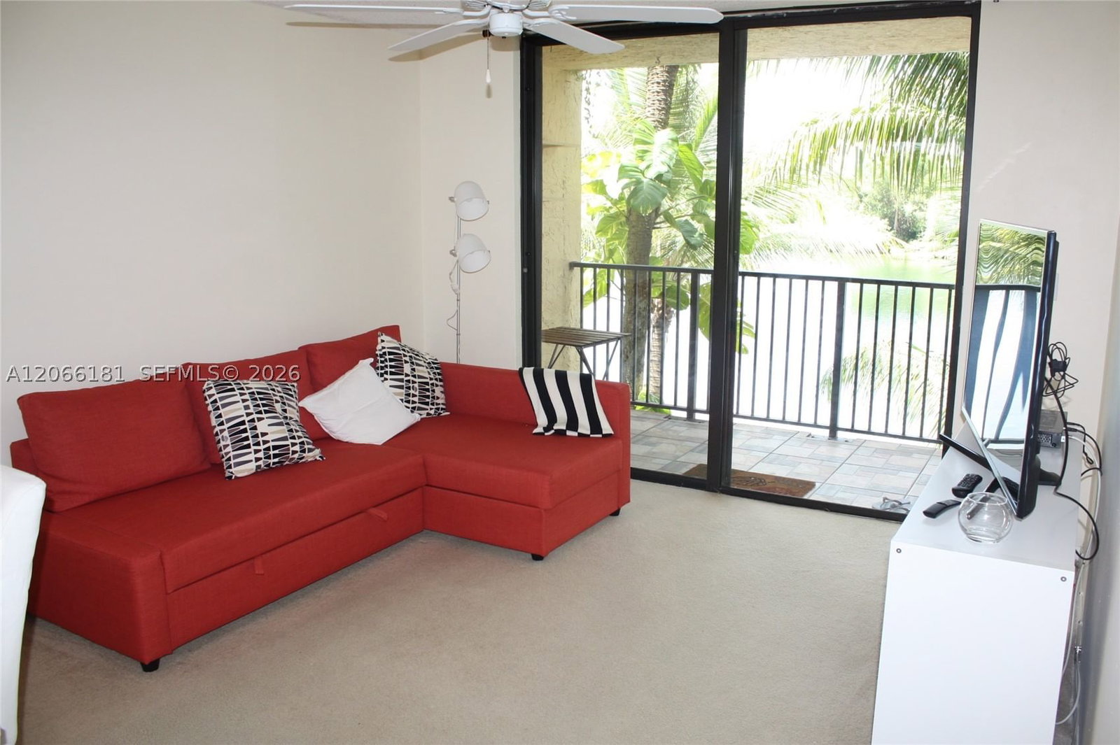 Real estate property located at 14211 Kendall Dr #207E, Miami-dade, Promenade At Kendale Lake, Miami, FL