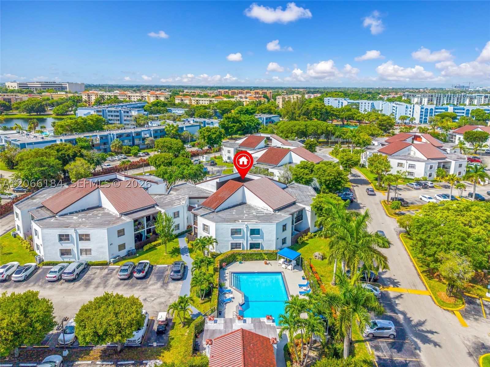 Real estate property located at 9405 Fontainebleau Blvd #112, Miami-dade, Bleau Fontaine Condo #2, Miami, FL
