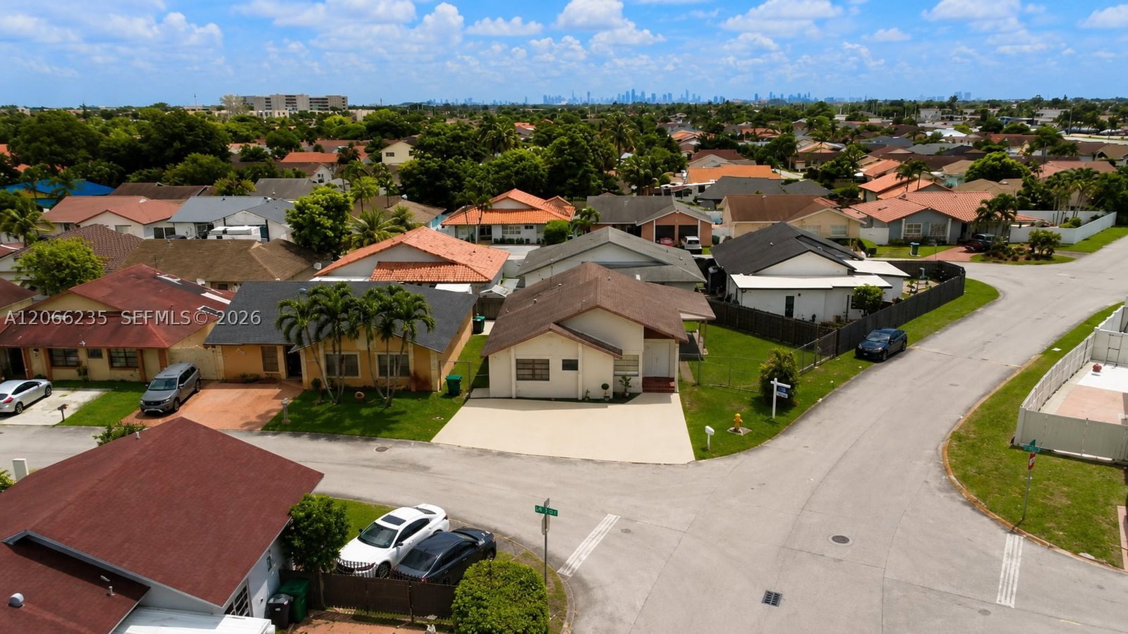 Real estate property located at 764 99th Ct Cir, Miami-dade, Les Chalets Ii, Miami, FL