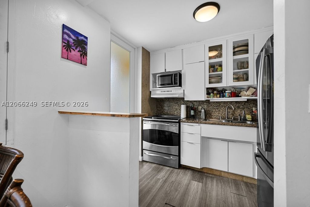 Real estate property located at 2400 9th St #201, Broward, Ocean Sunrise Co-op, Fort Lauderdale, FL