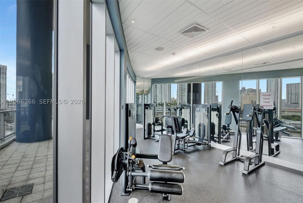 Real estate property located at 185 7th St #3105, Miami-dade, Latitude On The River Con, Miami, FL