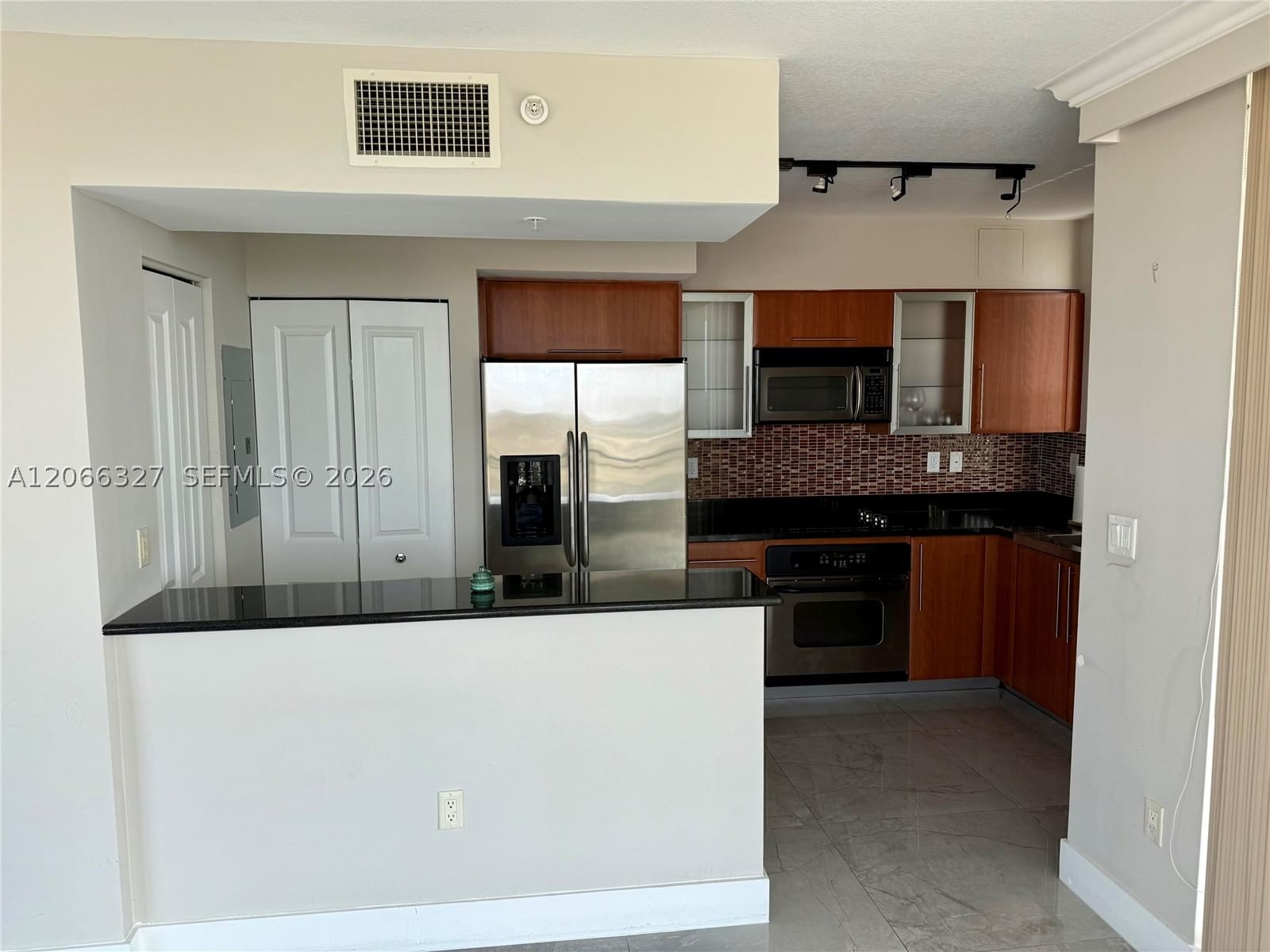 Real estate property located at 610 Las Olas Blvd #913N, Broward, Symphony North Condo, Fort Lauderdale, FL