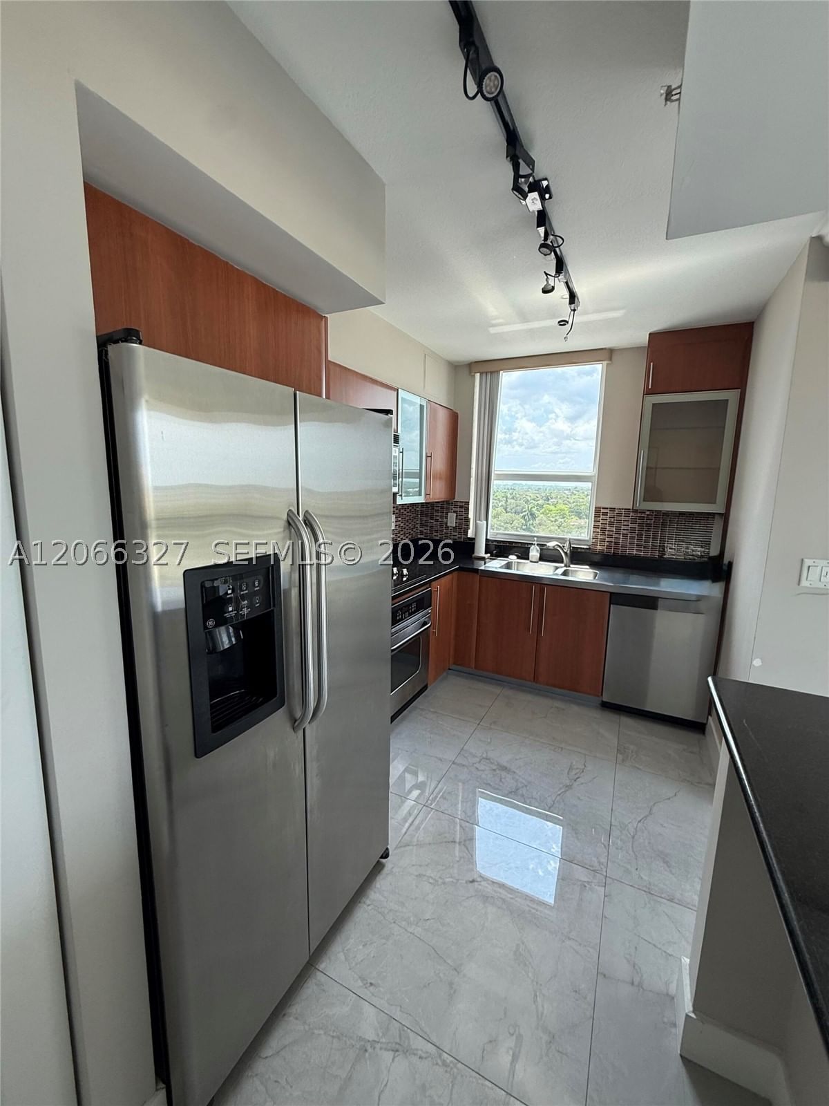Real estate property located at 610 Las Olas Blvd #913N, Broward, Symphony North Condo, Fort Lauderdale, FL