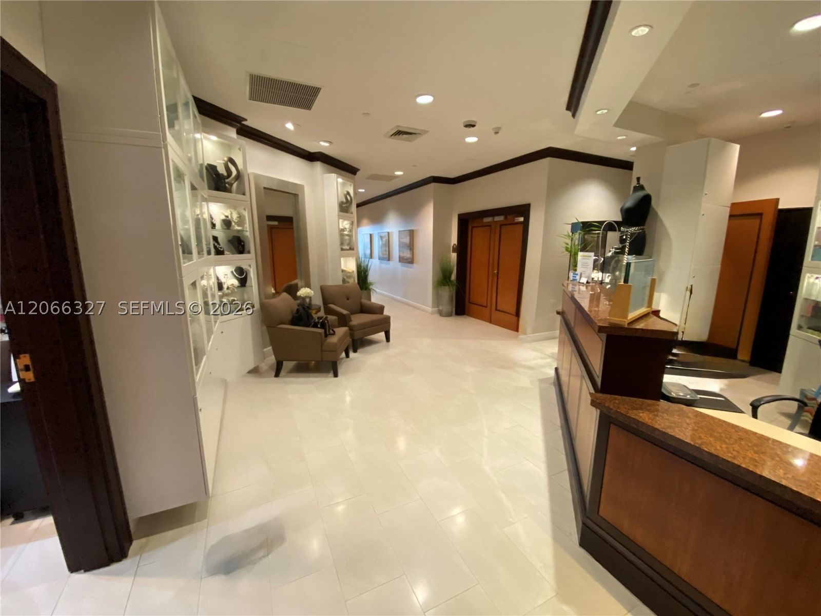 Real estate property located at 610 Las Olas Blvd #913N, Broward, Symphony North Condo, Fort Lauderdale, FL