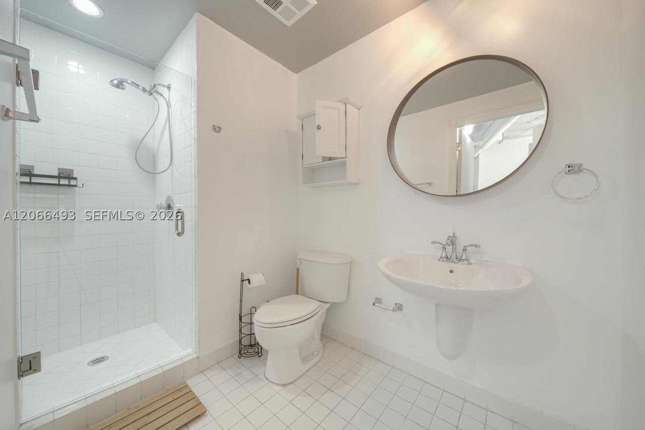 Real estate property located at 10 South River Dr #1406, Miami-dade, Neo Condo, Miami, FL