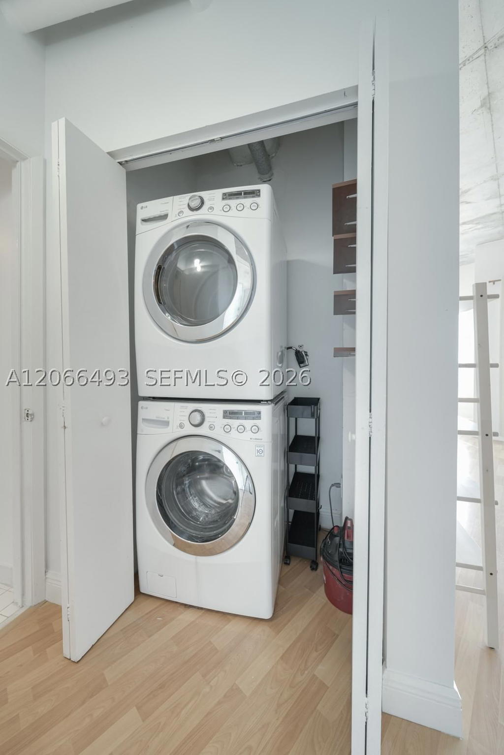 Real estate property located at 10 South River Dr #1406, Miami-dade, Neo Condo, Miami, FL