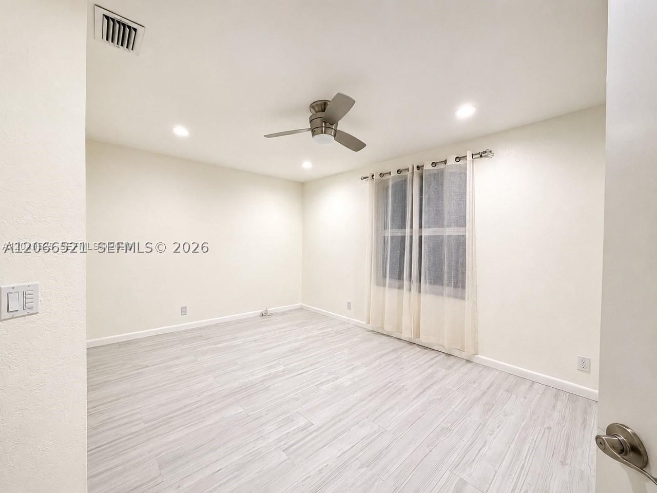 Real estate property located at 2616 Oakbrook Ct, Broward, Sector 7 South, Weston, FL