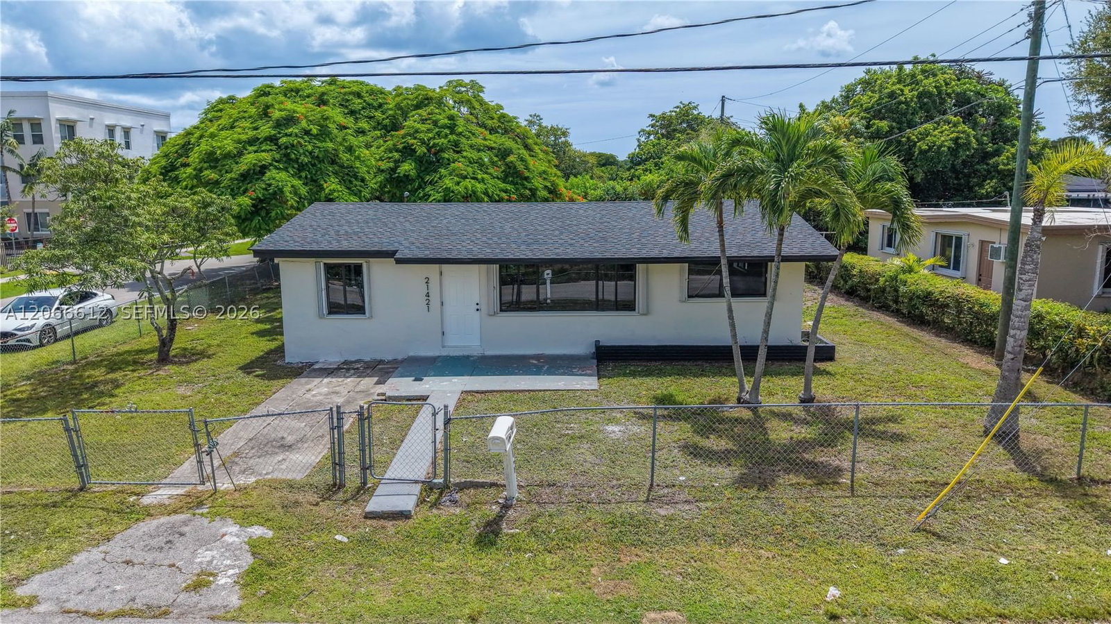 Real estate property located at 21421 110th Ave, Miami-dade, Zeniths First Sub, Cutler Bay, FL