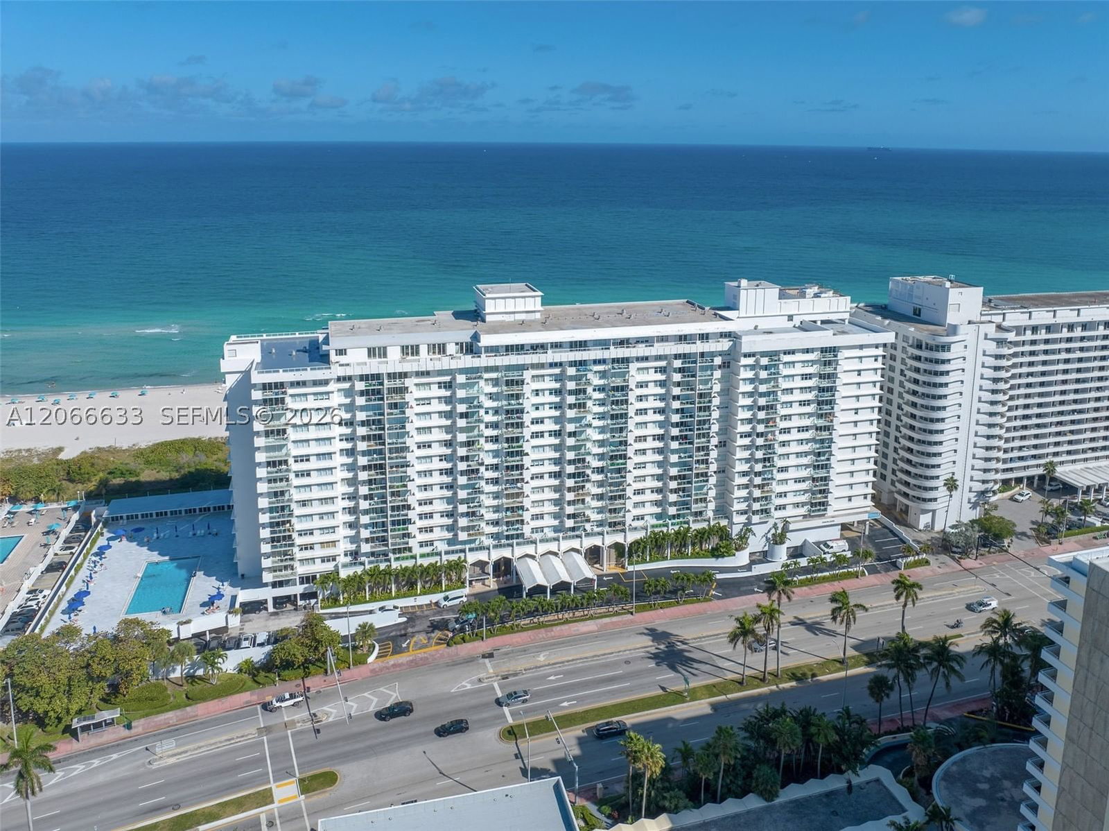 Real estate property located at 5601 Collins Ave PH-14, Miami-dade, The Pavilion Condo, Miami Beach, FL