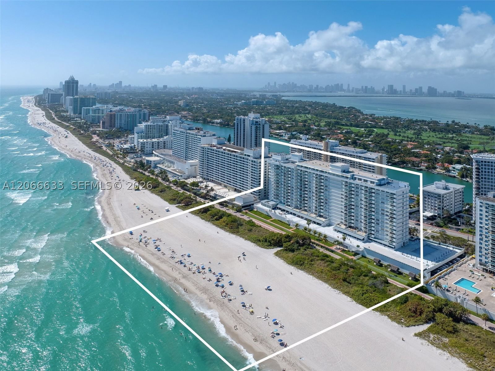 Real estate property located at 5601 Collins Ave PH-14, Miami-dade, The Pavilion Condo, Miami Beach, FL