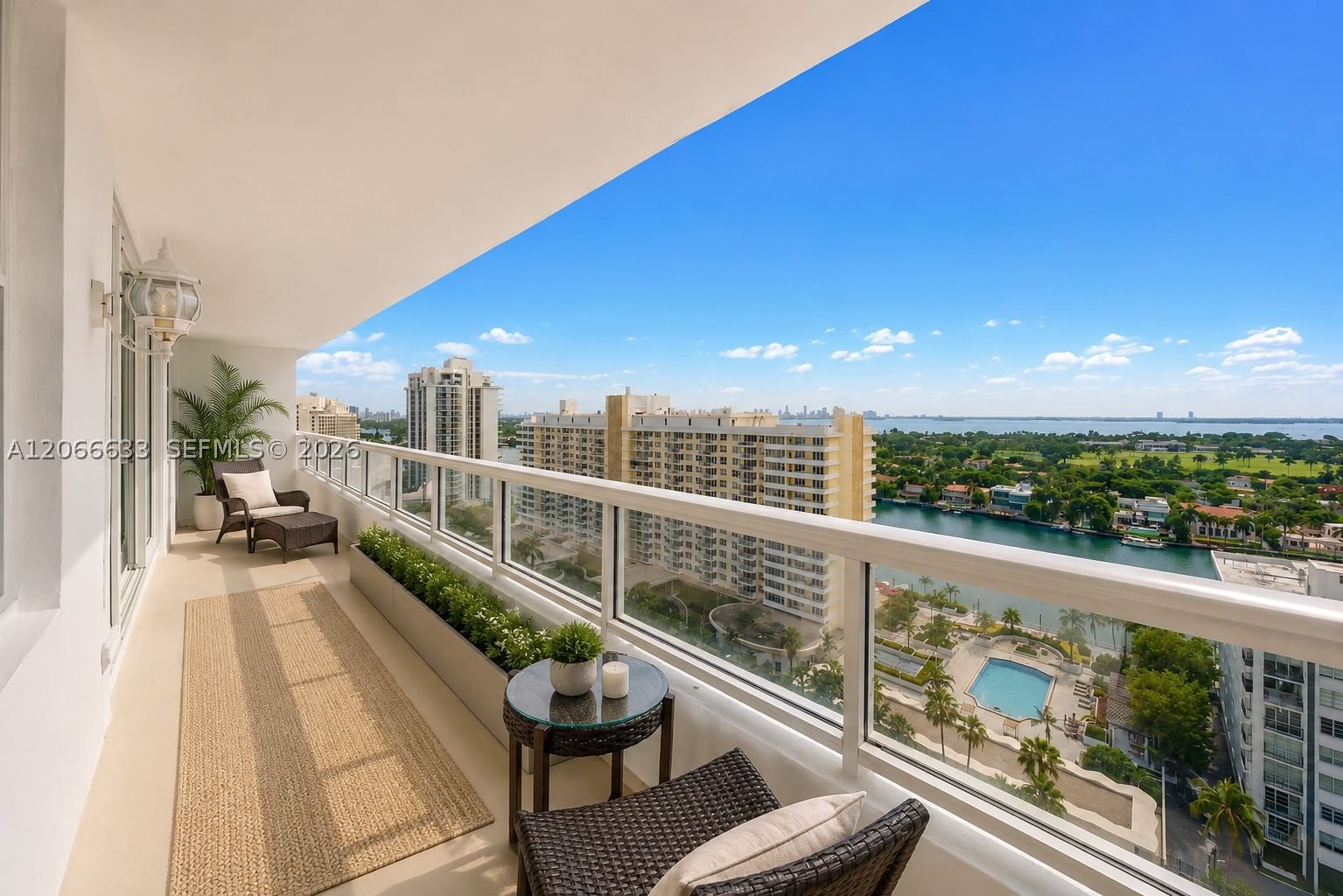 Real estate property located at 5601 Collins Ave PH-14, Miami-dade, The Pavilion Condo, Miami Beach, FL