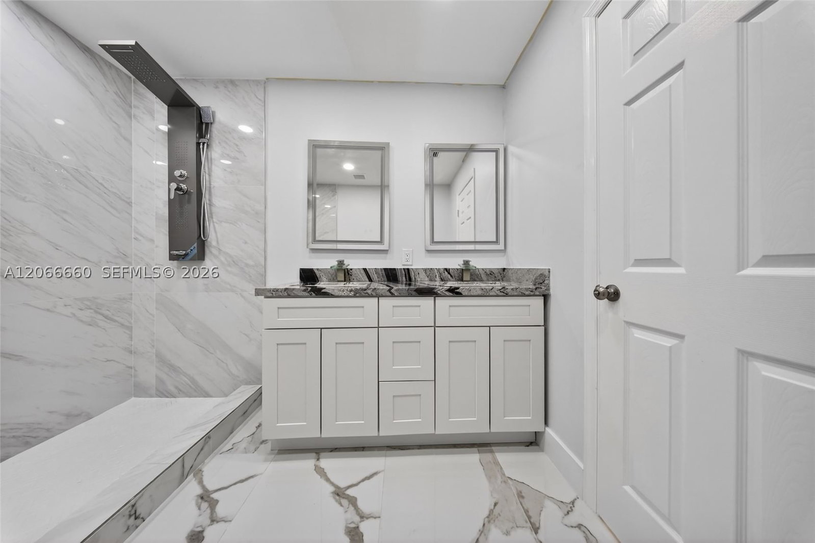 Real estate property located at 1417 Everest PKWY, Lee, Cape Coral, Cape Coral, FL