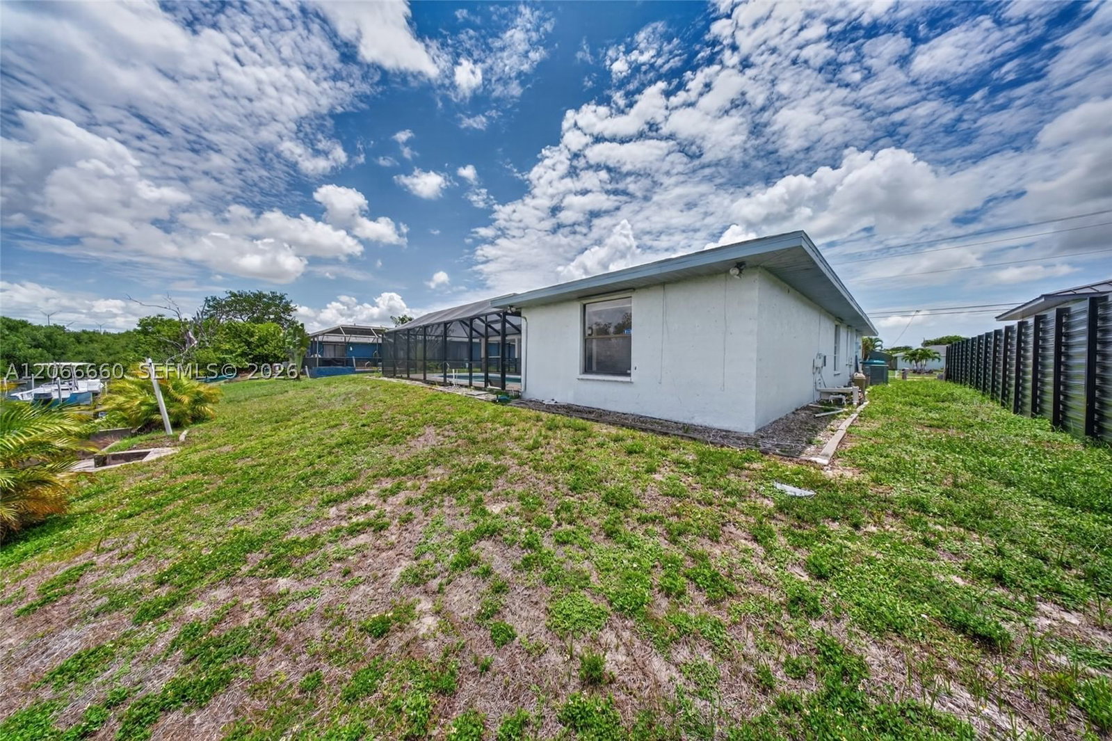 Real estate property located at 1417 Everest PKWY, Lee, Cape Coral, Cape Coral, FL