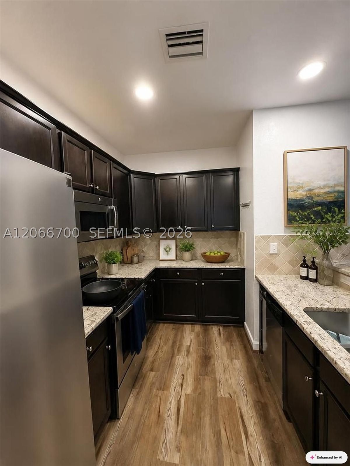 Real estate property located at 9301 171st Ave, Miami-dade, Kendall Commons Townhomes, Miami, FL