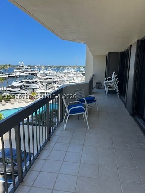 Real estate property located at 108 Lakeshore Dr #338, Palm Beach, Old Port Cove Condo Five, North Palm Beach, FL