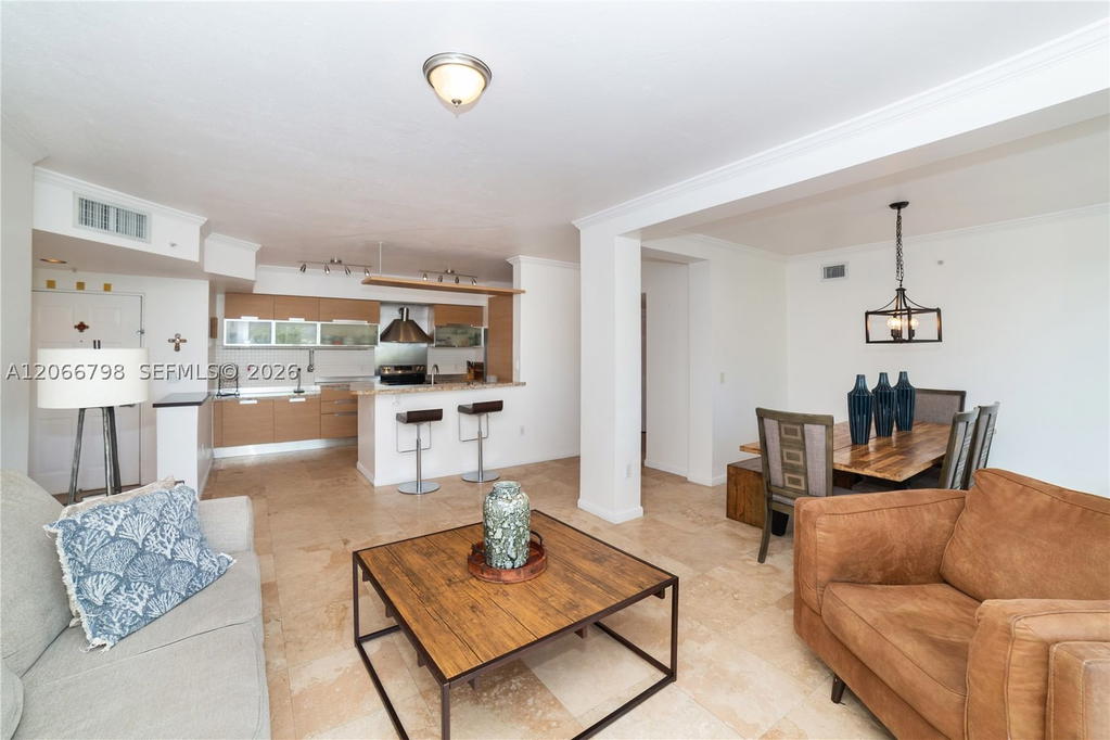 Real estate property located at 17100 Bay Rd #1501, Miami-dade, Porto Bellagio Condo, Sunny Isles Beach, FL