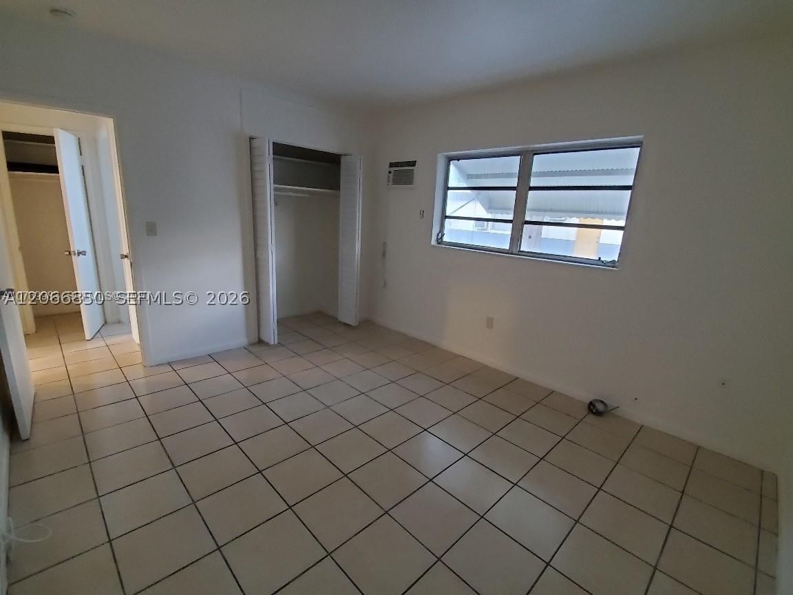Real estate property located at , Miami-dade, Casa-biscayne Co-op Apts, North Miami, FL