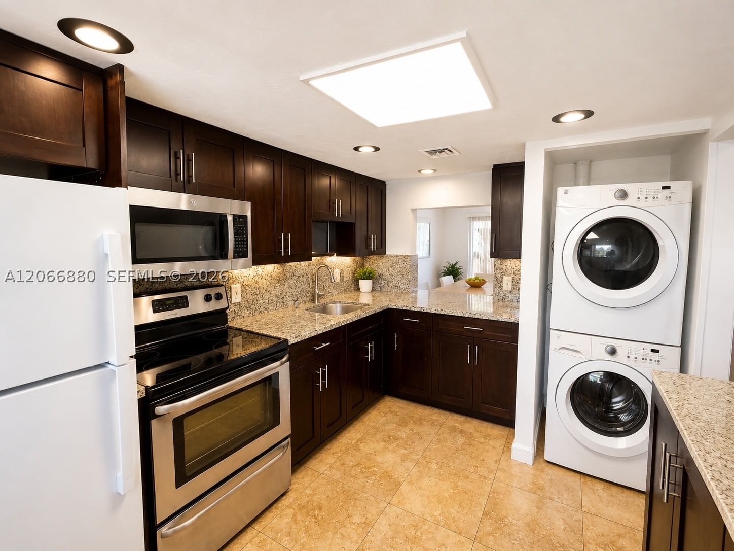 Real estate property located at 1720 75th St, Miami-dade, Flamingo Lake, Hialeah, FL