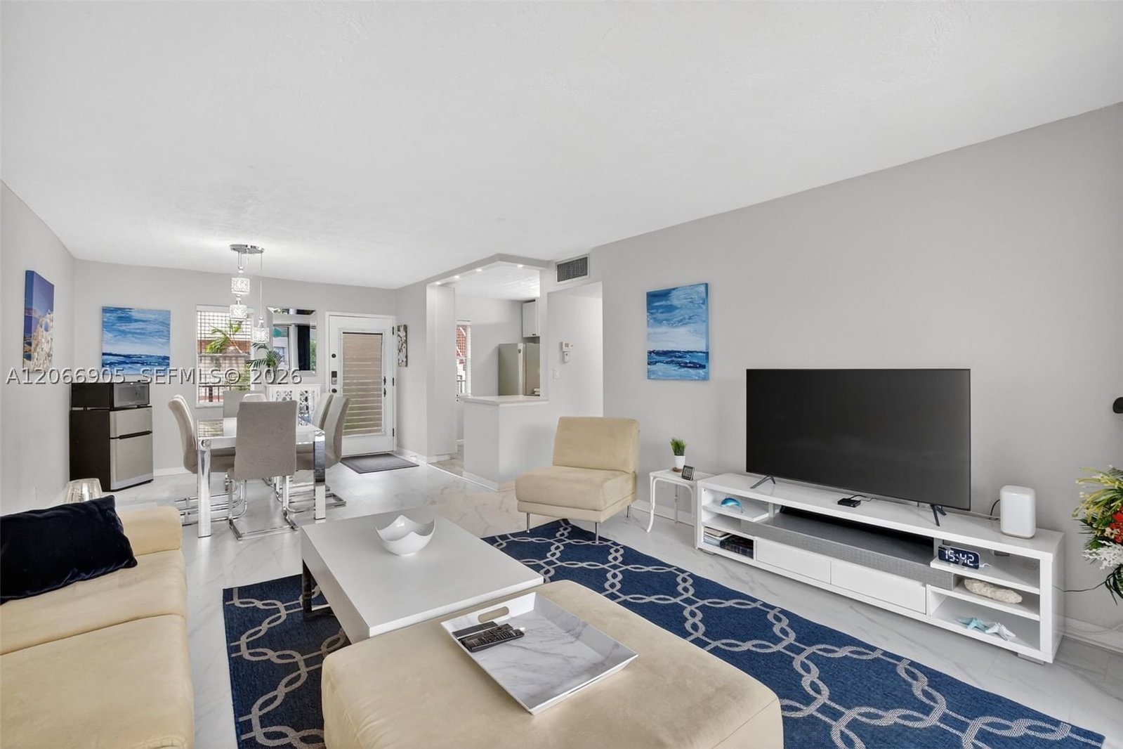 Real estate property located at 2801 Somerset Dr #205, Broward, Somerset No Seven Condo, Lauderdale Lakes, FL