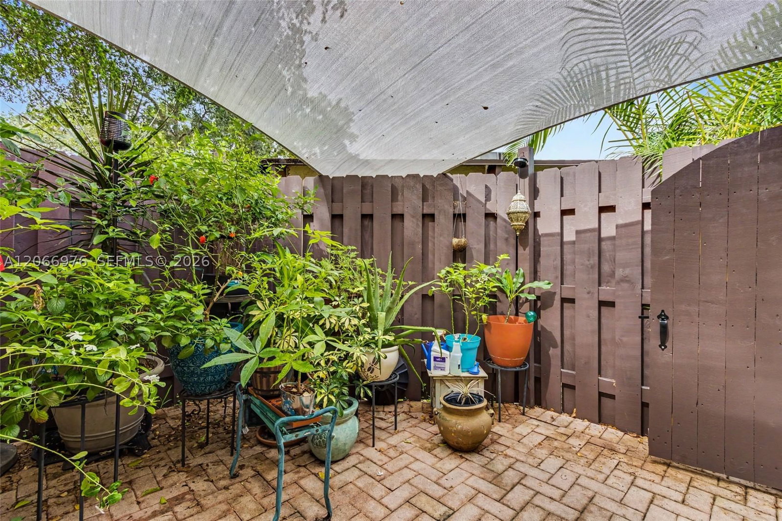 Real estate property located at 139 Essex Rd #4-28, Broward, Villas At Carriage Hills, Hollywood, FL