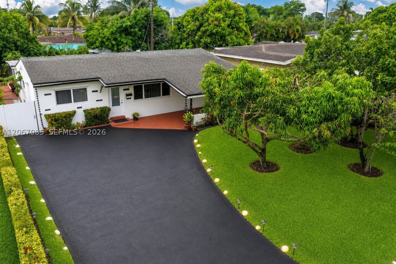 Real estate property located at 7561 Meridian St, Broward, Miramar Sec 6, Miramar, FL
