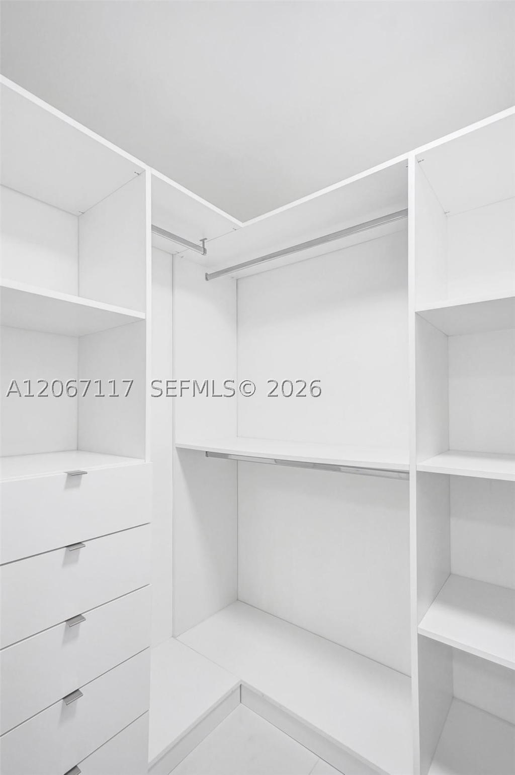 Real estate property located at 330 Sunny Isles Blvd #5-805, Miami-dade, Parque Towers Condo, Sunny Isles Beach, FL