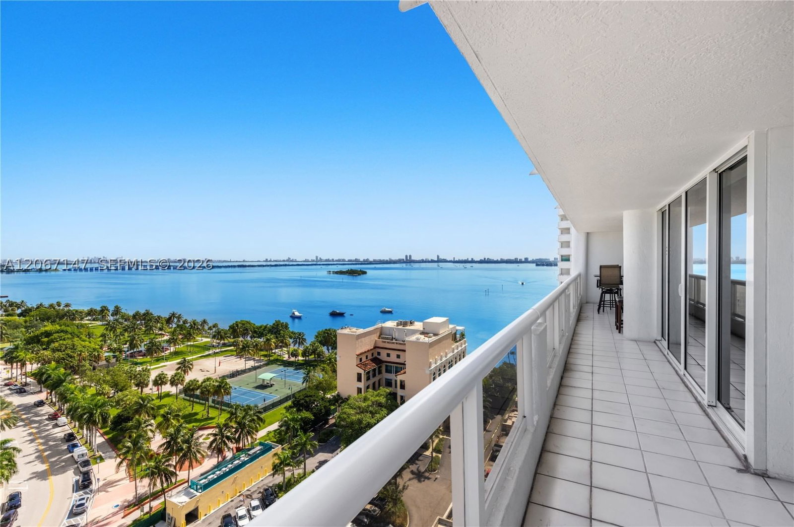 Real estate property located at 1717 Bayshore Dr A-1951, Miami-dade, Venetia Condo, Miami, FL