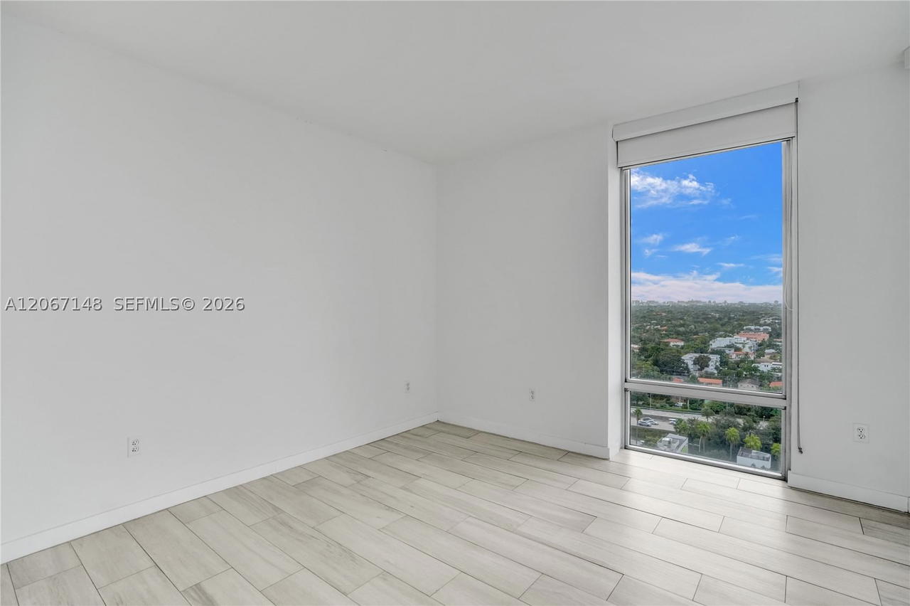 Real estate property located at 1010 2nd Ave #1708, Miami-dade, Brickell Ten Condo, Miami, FL