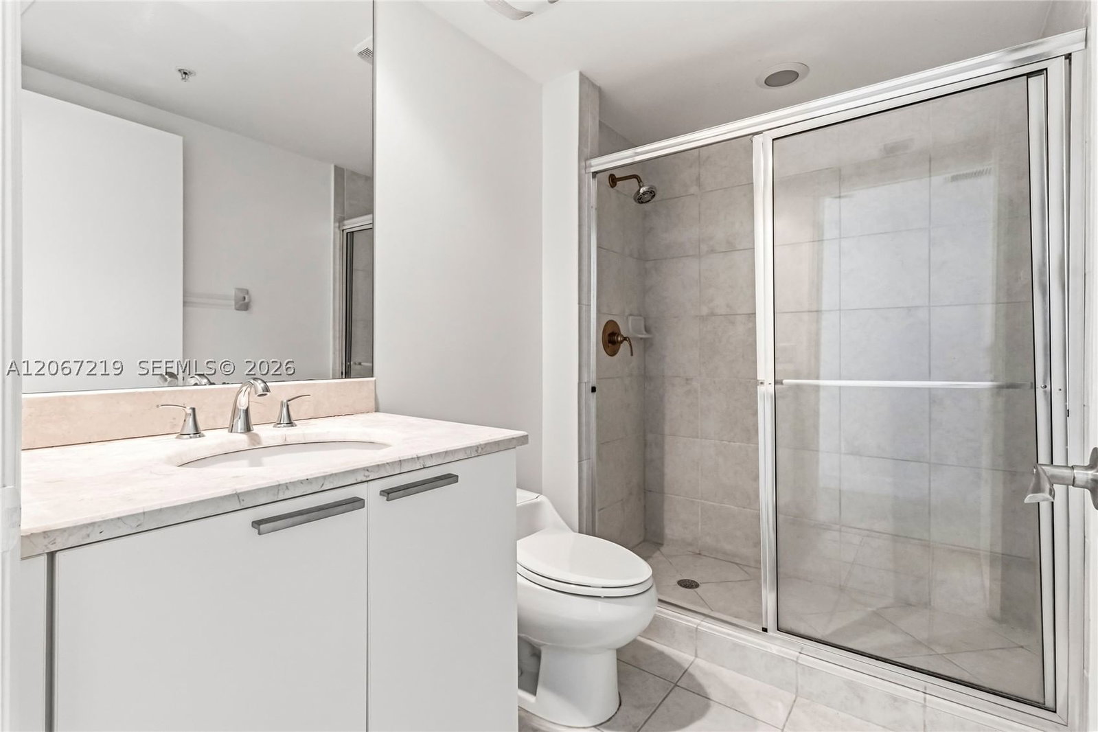 Real estate property located at 14951 Royal Oaks Ln #1604, Miami-dade, The Oaks I Condo, North Miami, FL