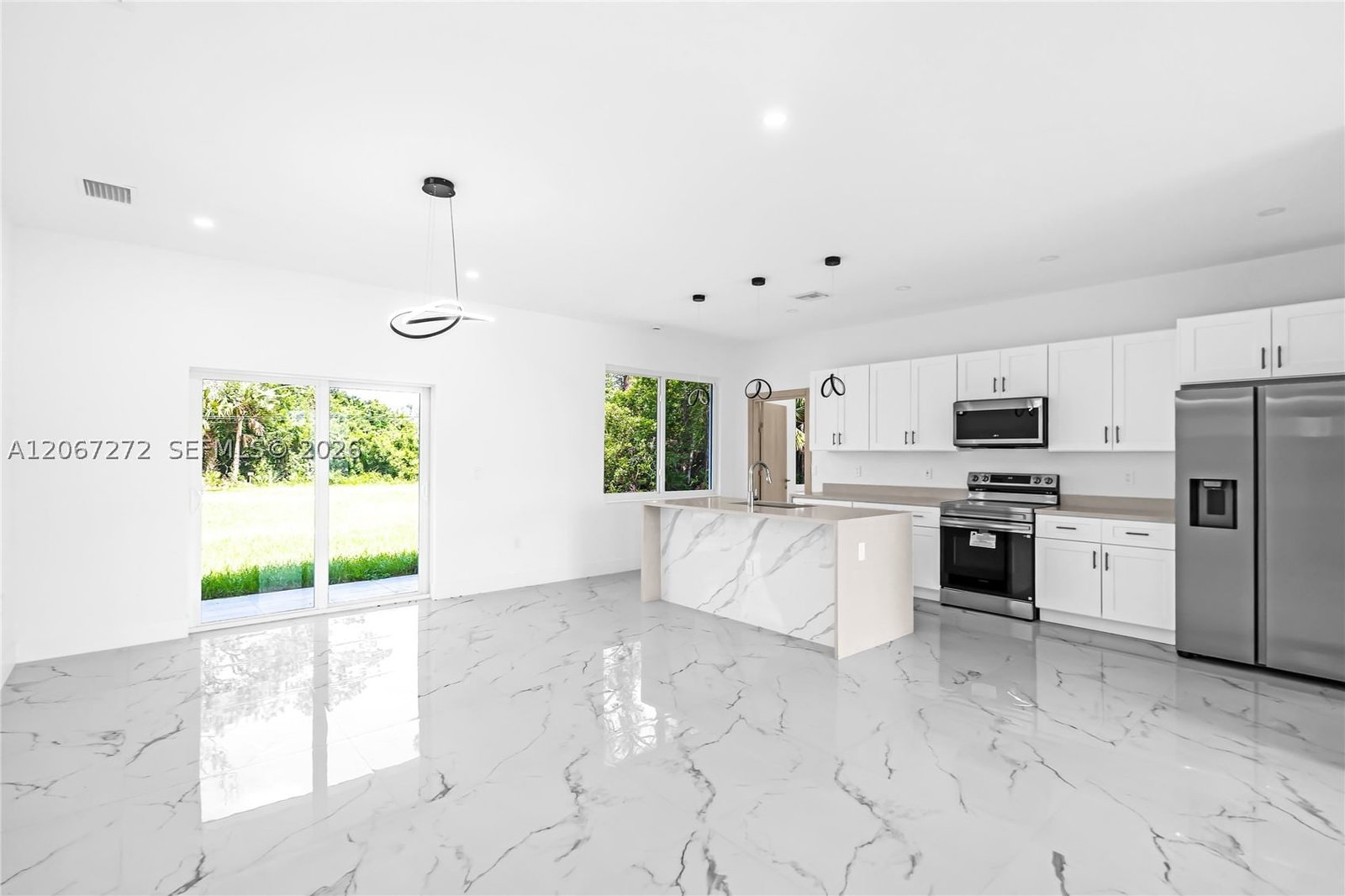 Real estate property located at 718 718 Robert AVE, Lee, Lehigh Acres, Lehigh Acres, FL