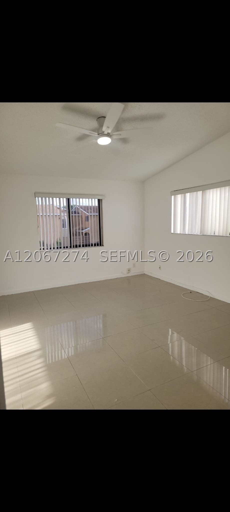 Real estate property located at 8075 71st Ct, Broward, Woodmont, Tamarac, FL