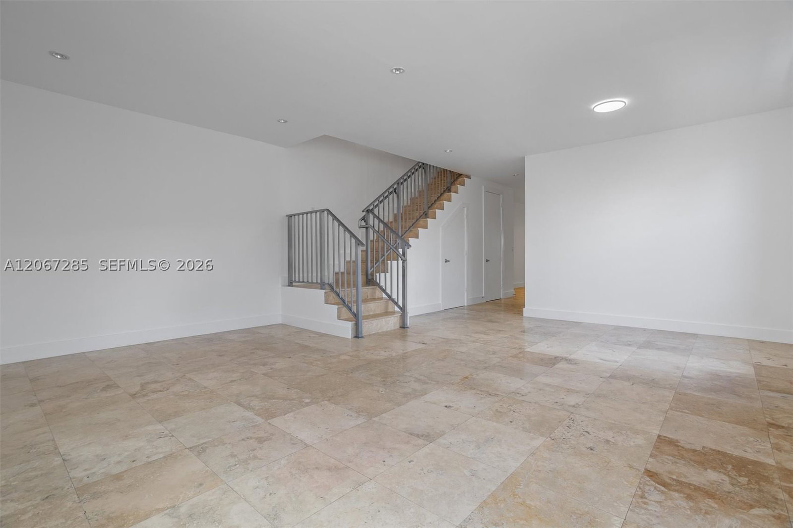 Real estate property located at 2784 34th Ave, Miami-dade, Silver Bluff Gardens, Miami, FL